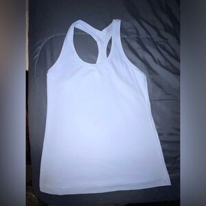 🍋 VGUC Lululemon Cool Racerback II *Nulu - Berry Mist - Sz 8